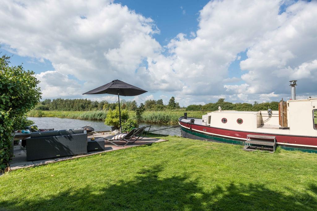 Houseboat Vinkeveen Exteriör bild