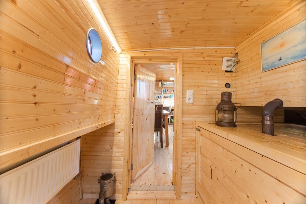 Houseboat Vinkeveen Rum bild