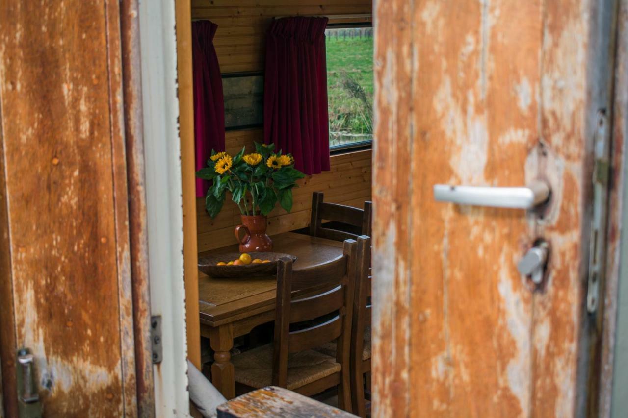 Houseboat Vinkeveen Exteriör bild
