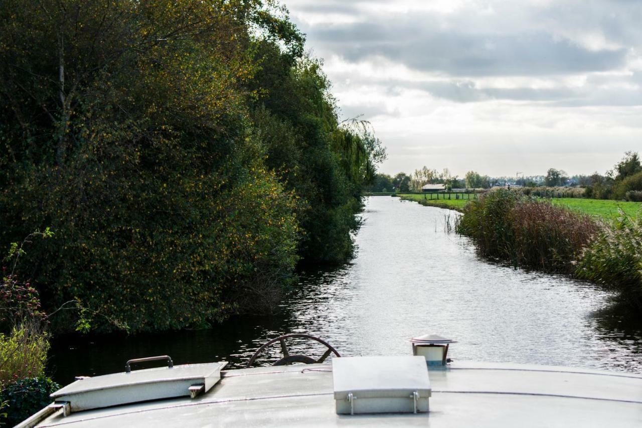 Houseboat Vinkeveen Exteriör bild
